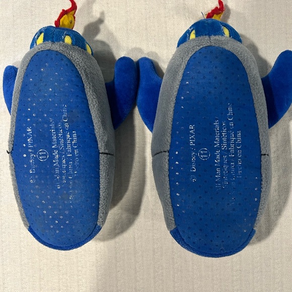 Buzz Light Year / Toy Story Slippers - Picture 2 of 3